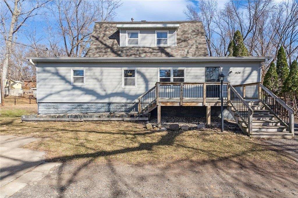 Property Image for 424 Mahtomedi Avenue