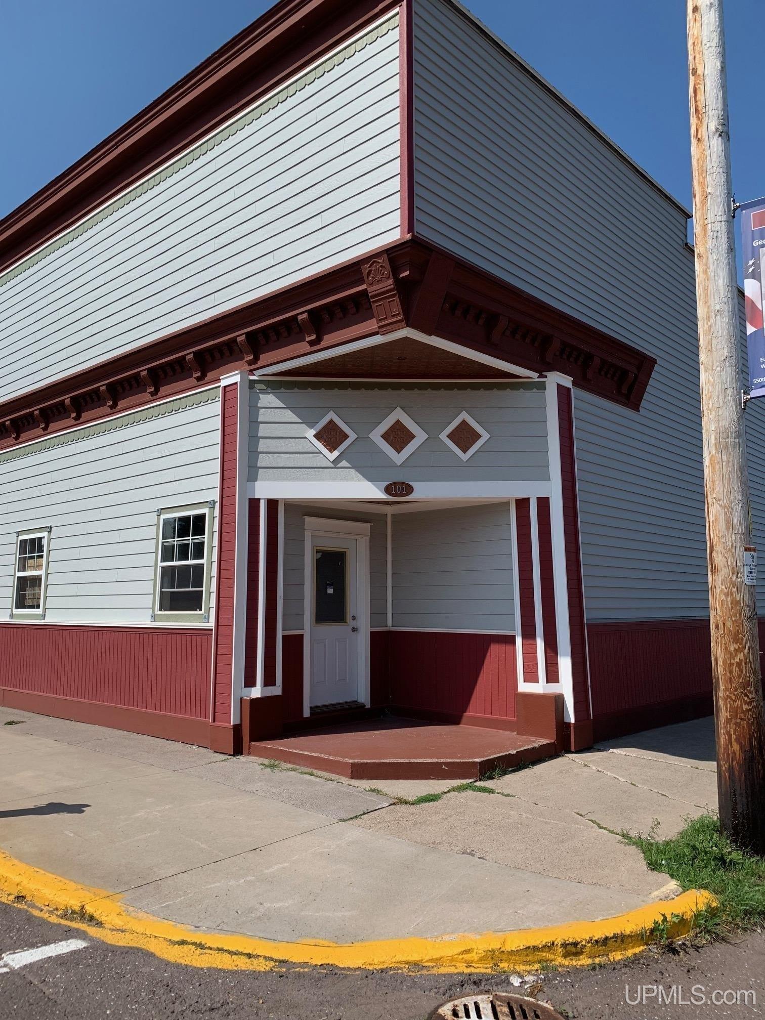 Property Image for 101 Hecla