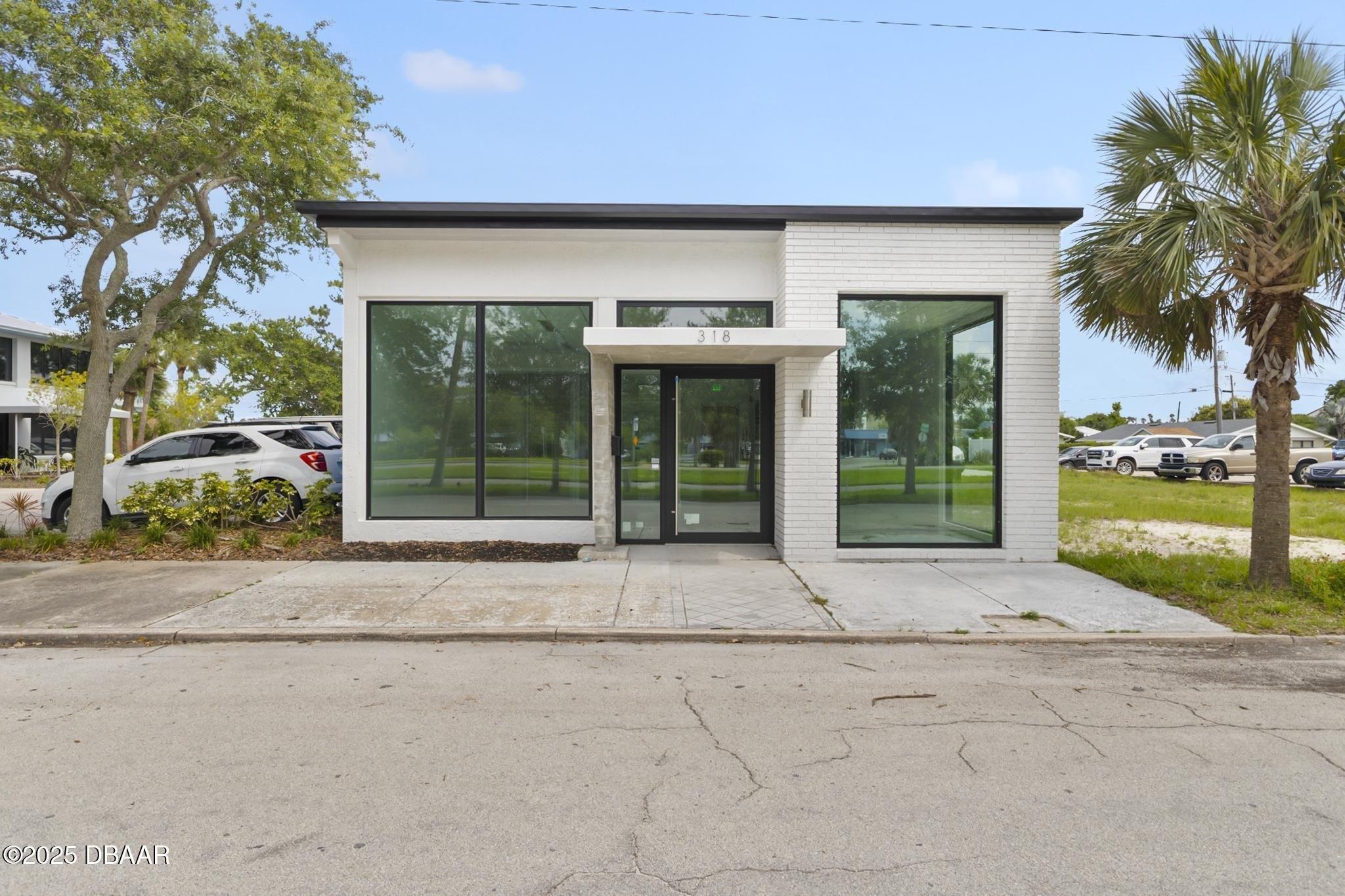 Property Image for 318 N Causeway