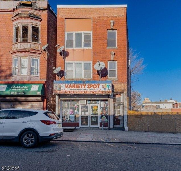 Property Image for 261 S Orange Ave