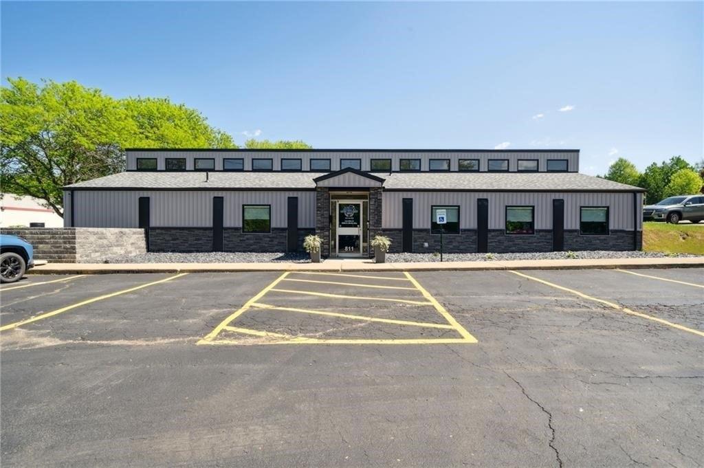 Property Image for 811 S Center Avenue