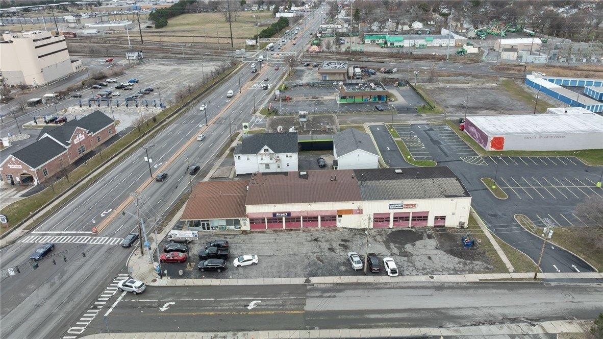 Property Image for 688-694 W Ridge Road