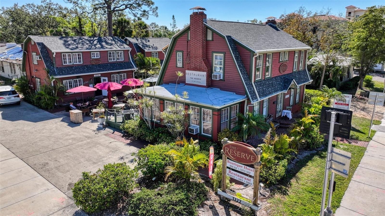 Property Image for 1322 N Tamiami Trail