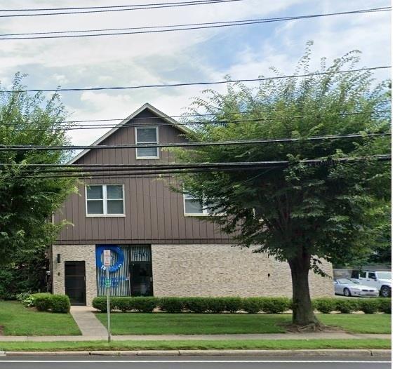 Property Image for 456 W Jericho Turnpike