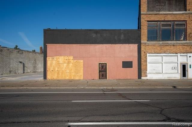 Property Image for 13537 GRATIOT Avenue