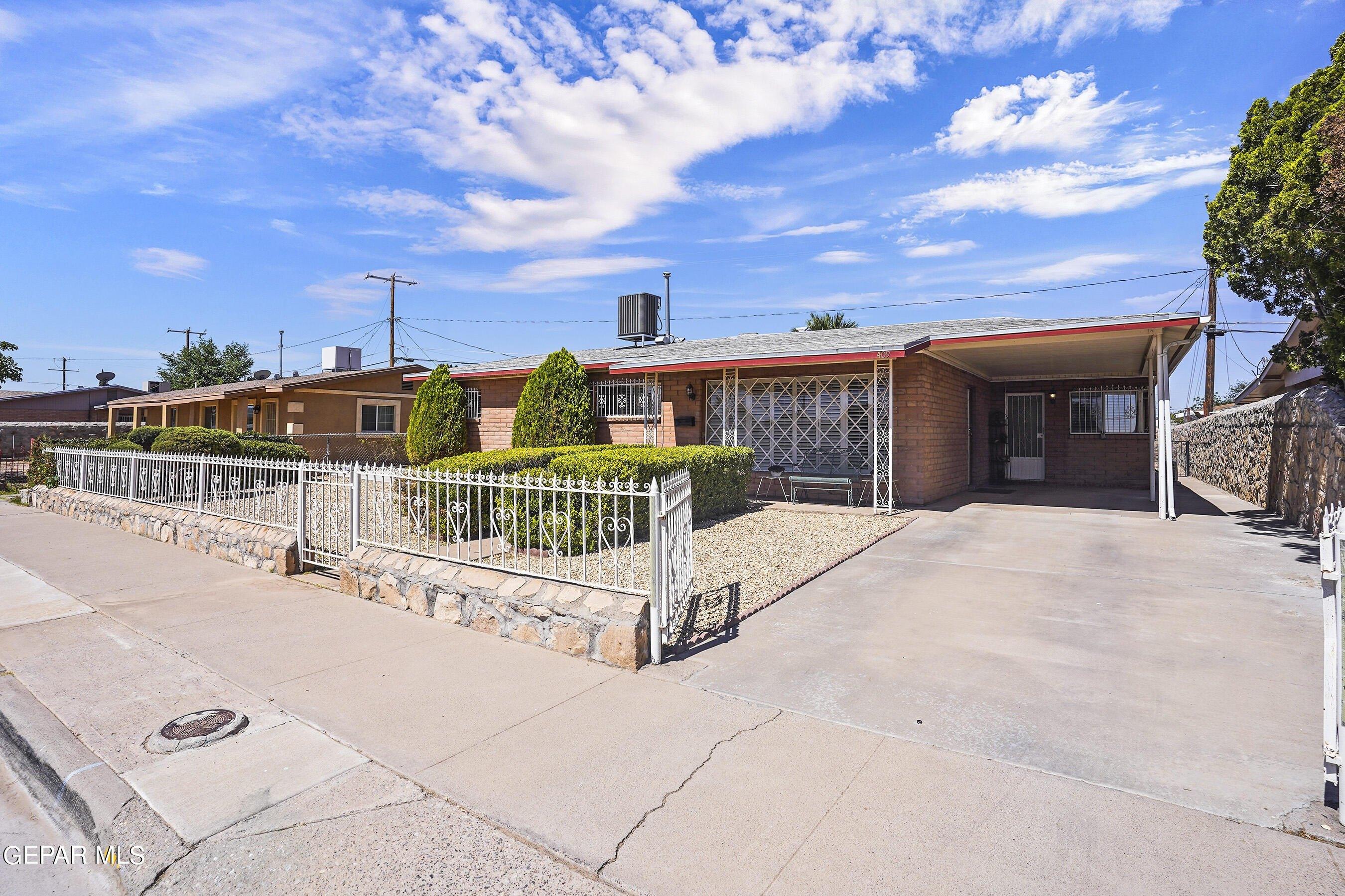 409 San Gabriel Street, El Paso, TX 79905 MLS 902128 CENTURY 21