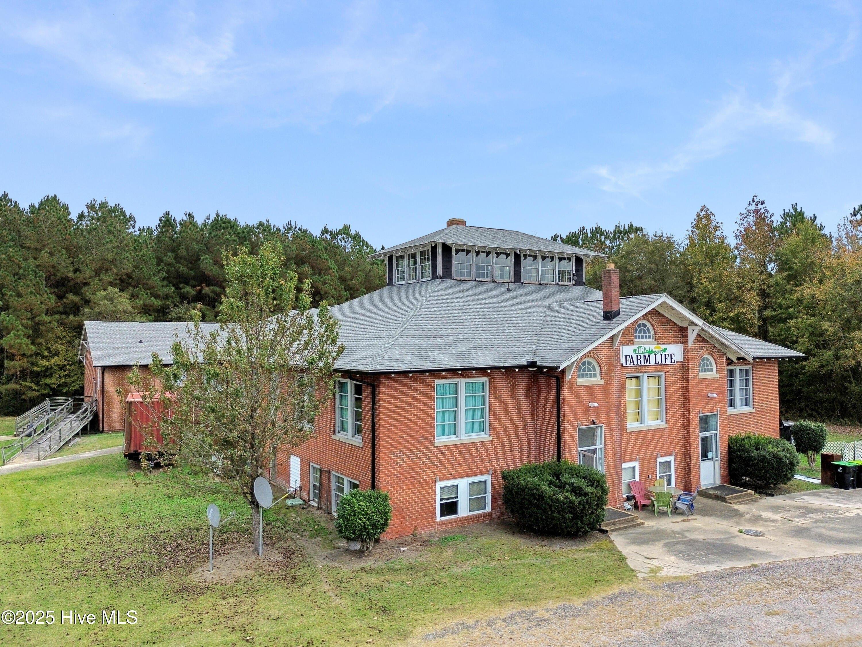 Property Image for 9291 Highway 171