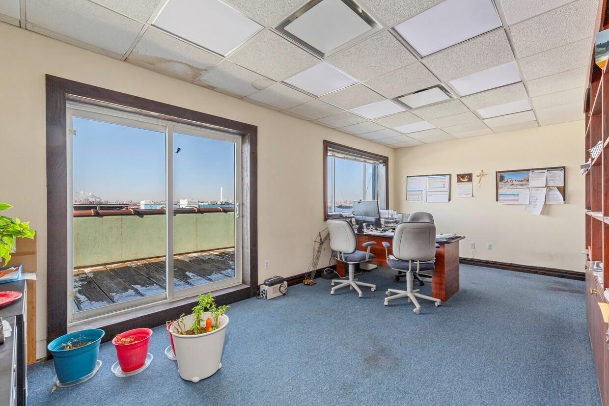 Property Image for 14-07 113th Street