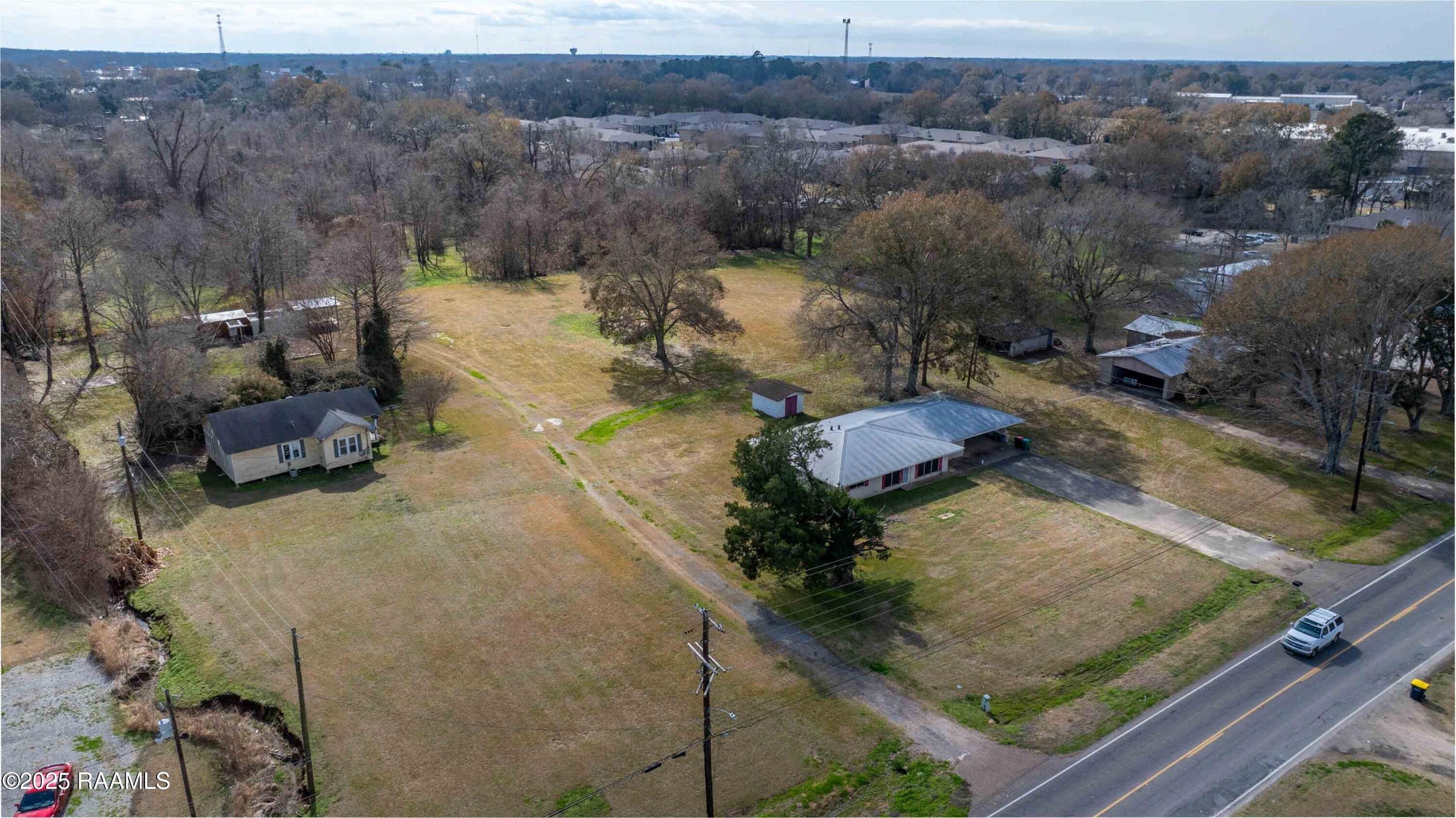 Property Image for 304 E Gloria Switch Road