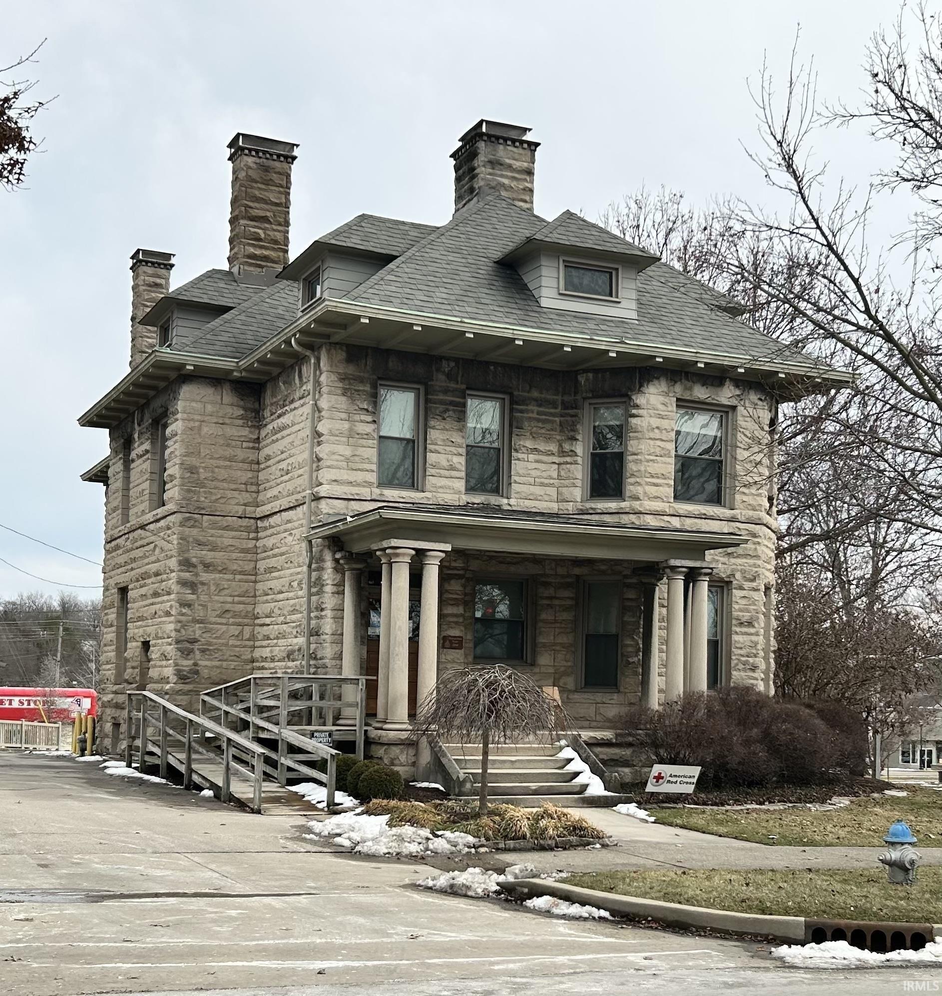 Property Image for 411-441,432-444 S College Ave and S Walnut St
