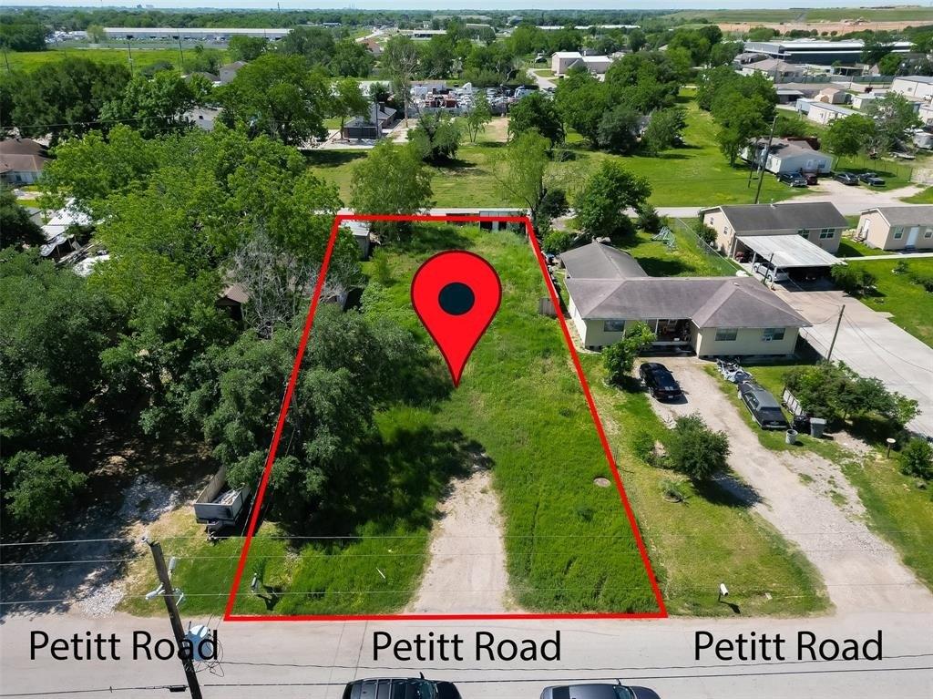 Property Image for 15527 Petitt Road