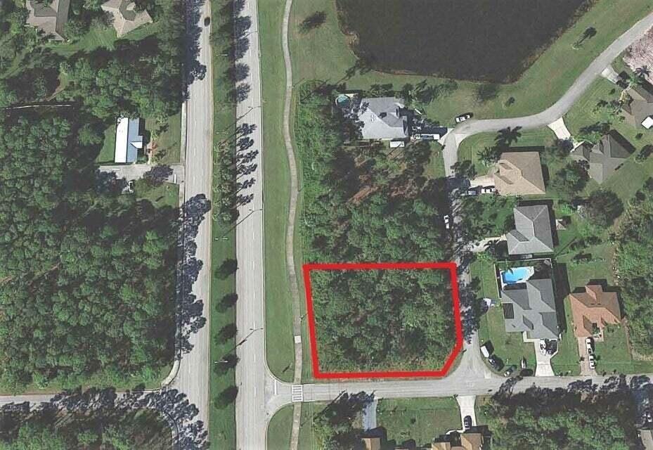 Property Image for 1110 SW East Louise Circle