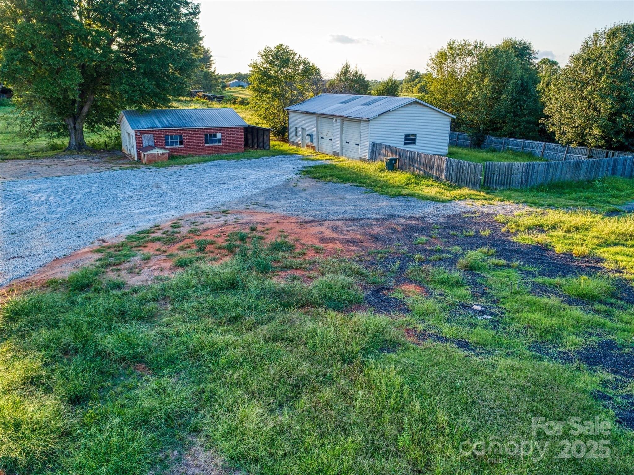 Property Image for 690 River Highway 3