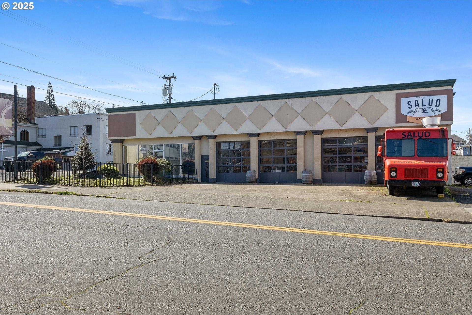 Property Image for 725 Se Lane Ave