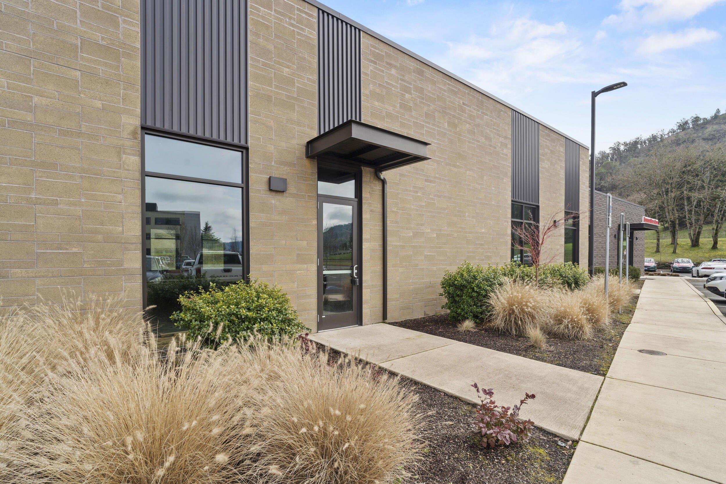 Property Image for 722 W Harvard Avenue