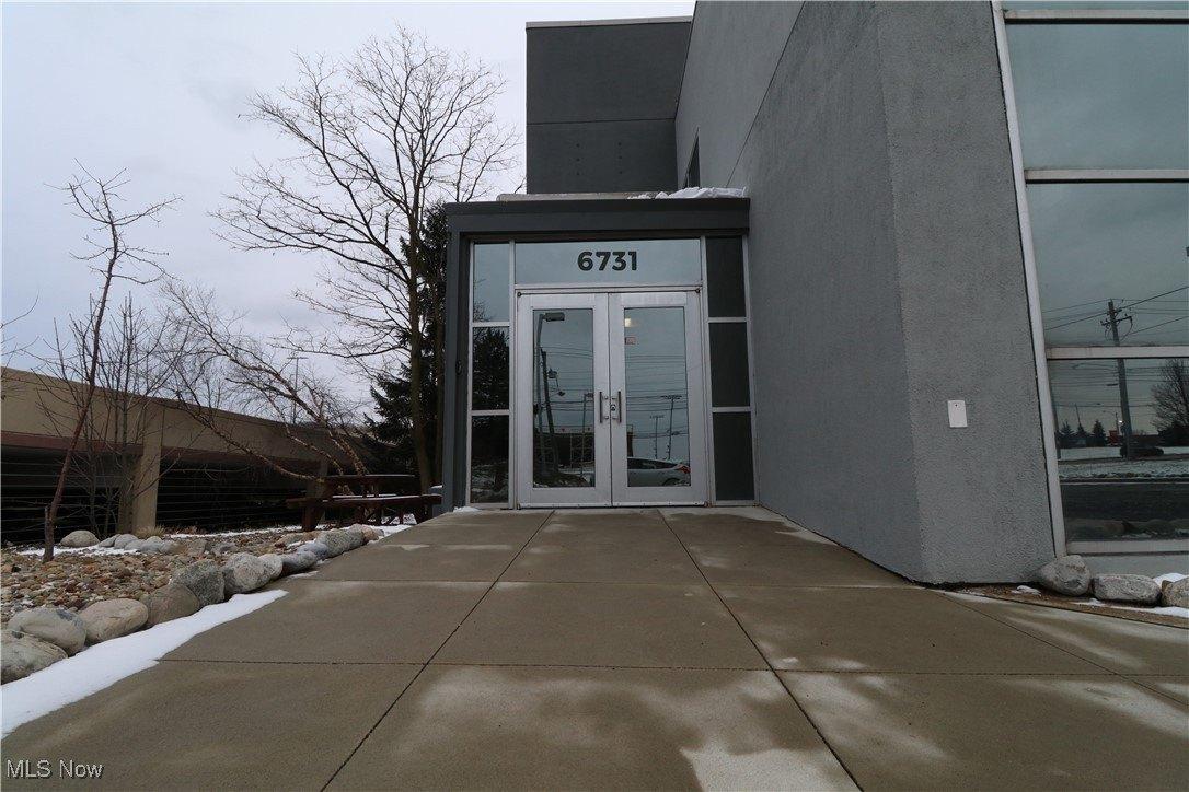 Property Image for 6731 Ridge (Micro Units)