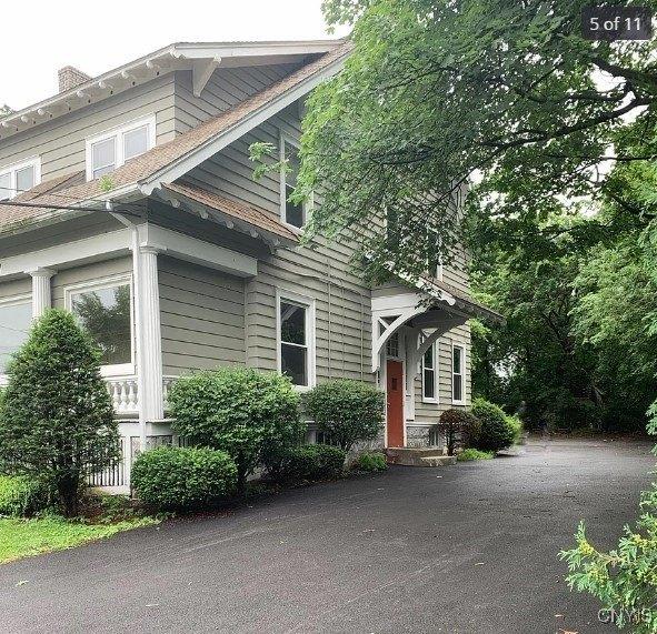 Property Image for 1807 W Genesee Street