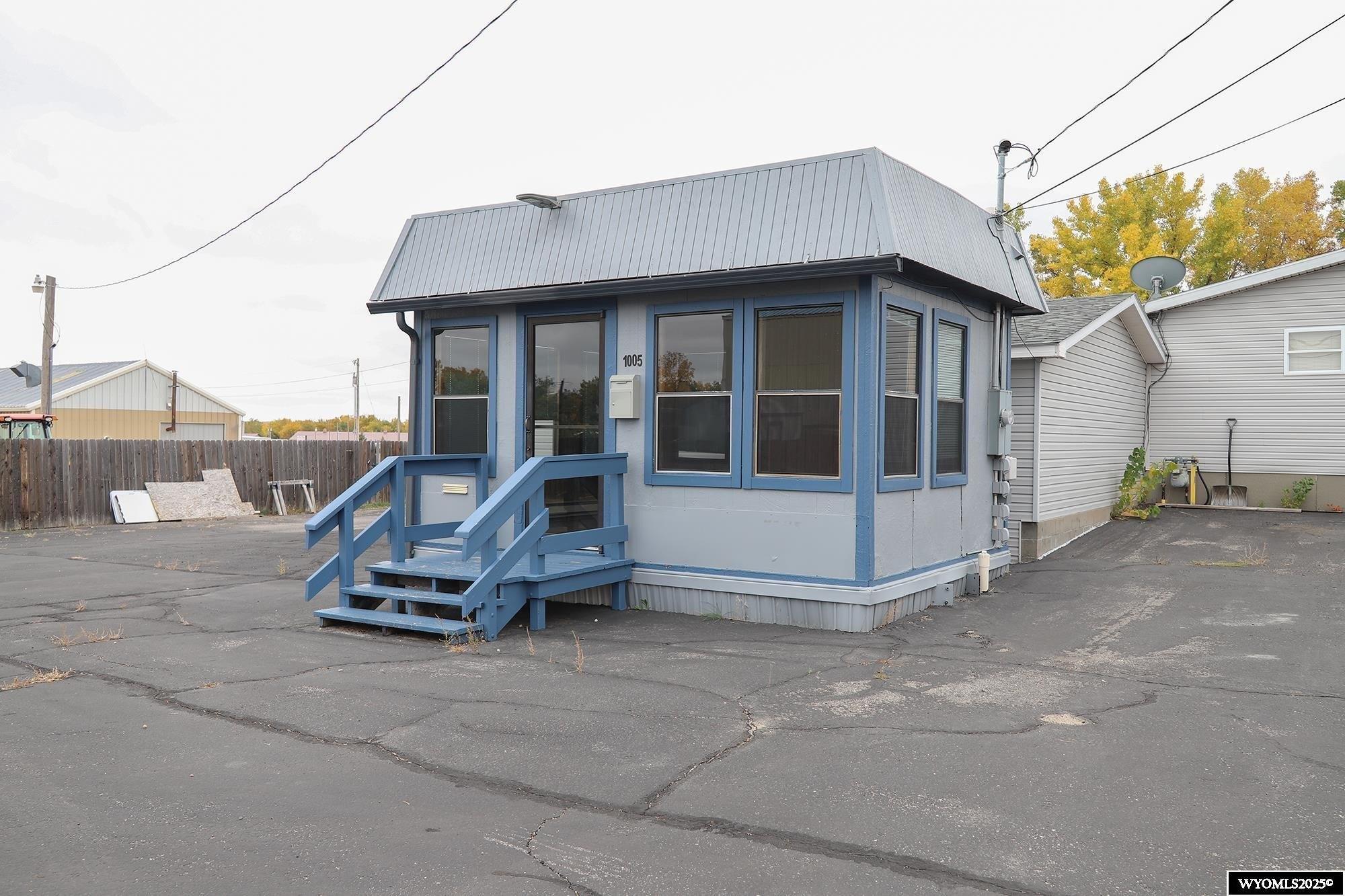 Property Image for 1005 N Main Street