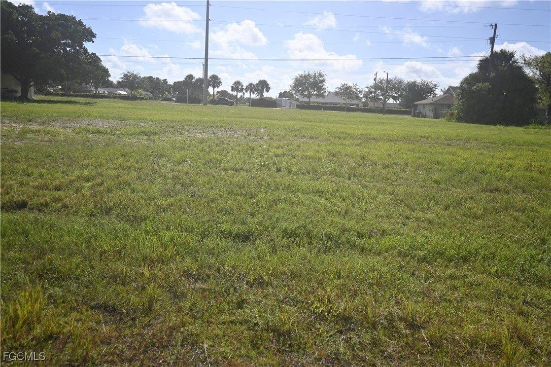 Property Image for 1937 SW Santa Barbara Place