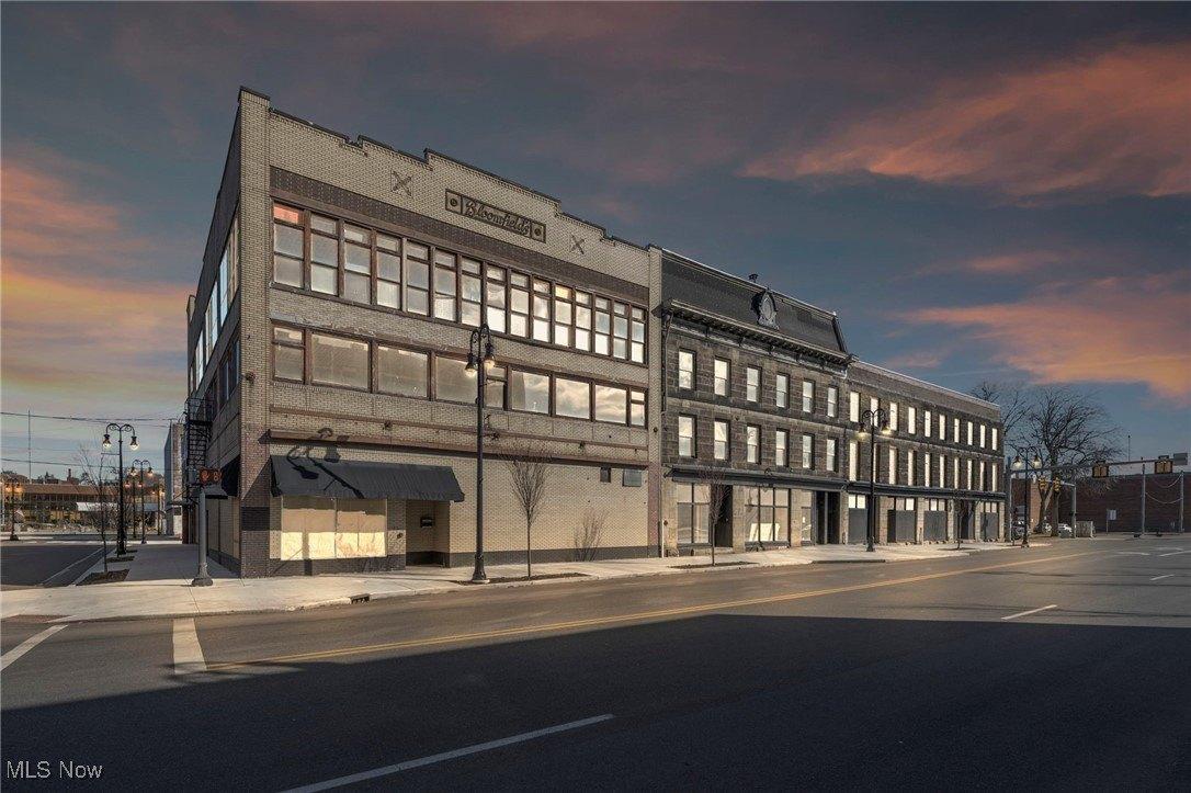 Property Image for 120-130 Erie Street S