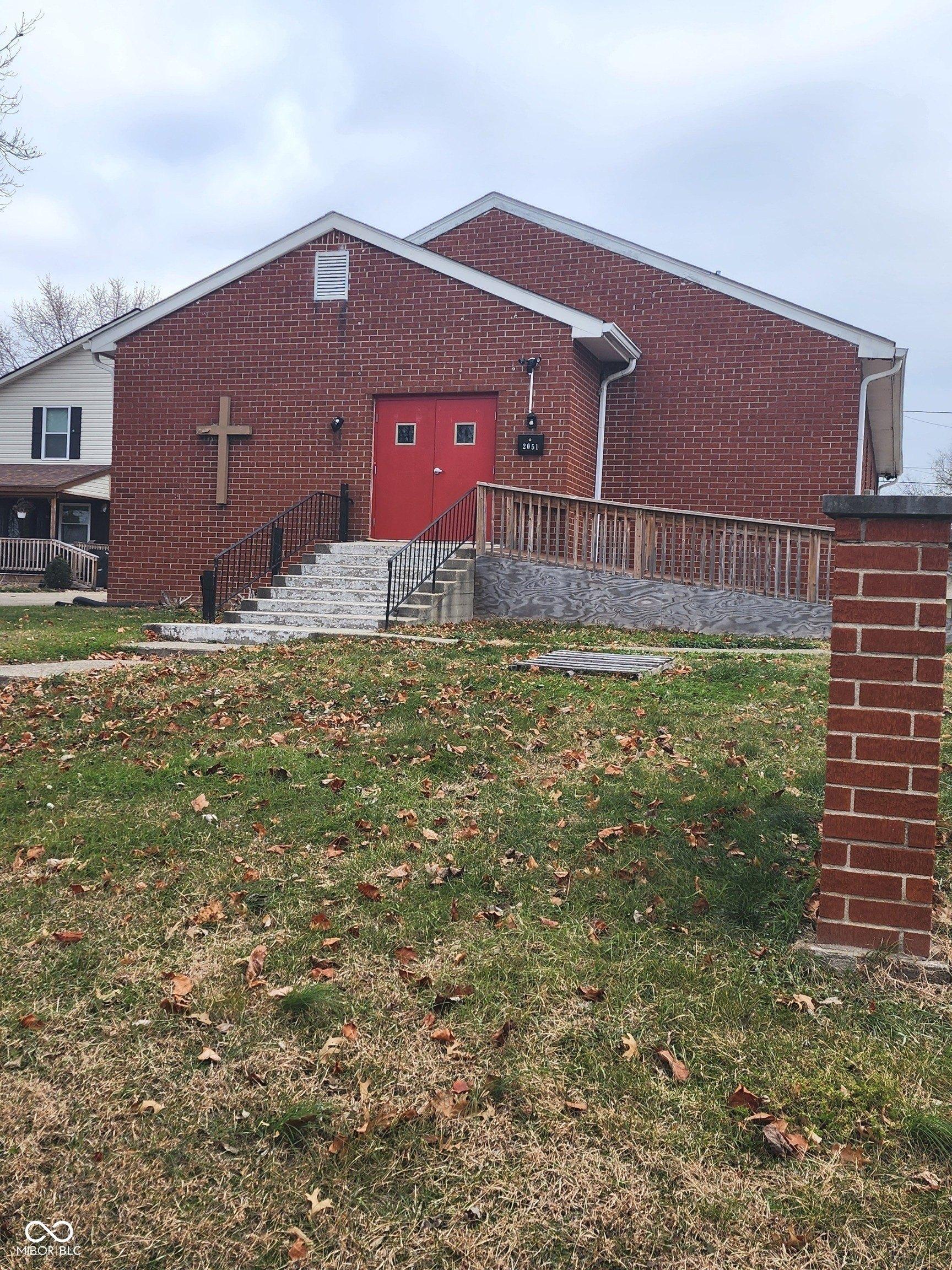 Property Image for 2045 N Luett Avenue