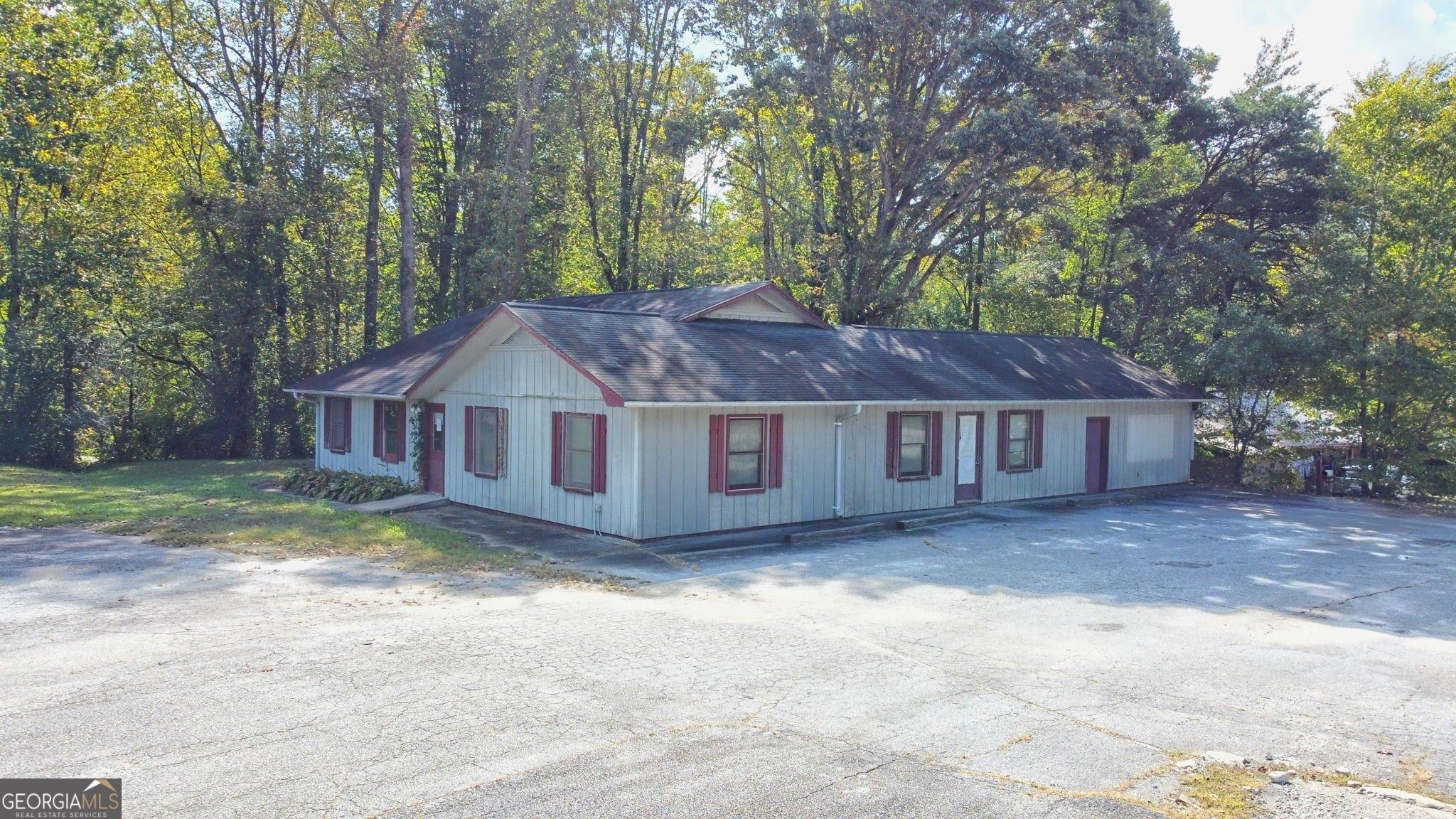 Property Image for 1552 Highway 441