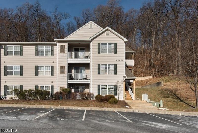 Green Brook Real Estate | Find Houses &amp; Homes for Sale in Green 