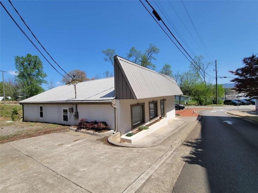 Property Image for 37 Court Street