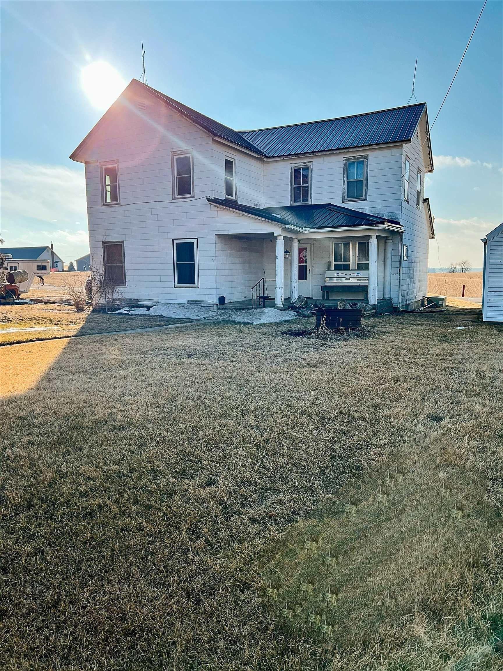 228 Main, Colesburg, IA 52035 MLS 146603 CENTURY 21