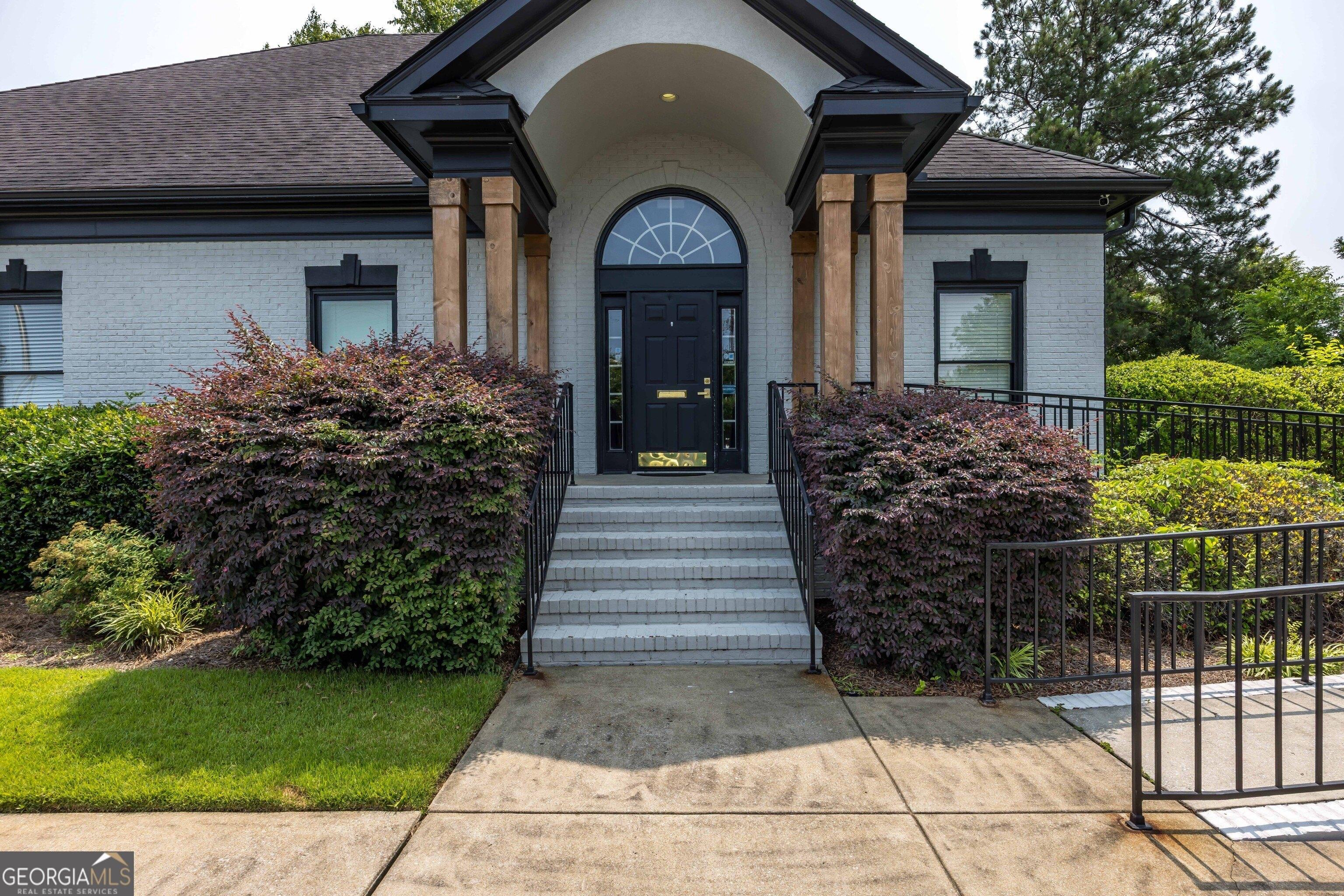 Property Image for 6410 W Hamilton Park