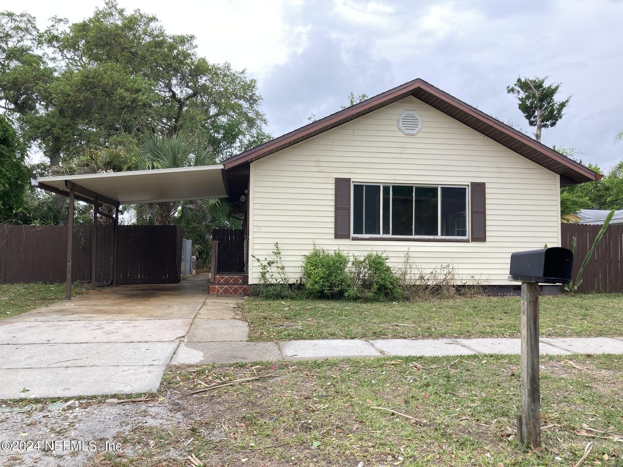 Property Image for 1320 DAYTONA Avenue