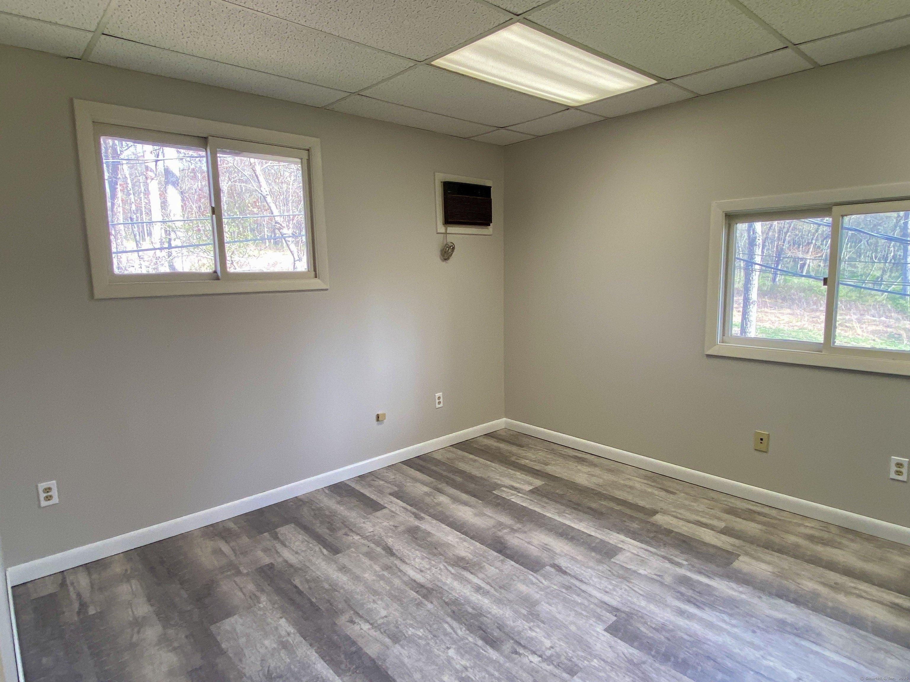 Property Image for 117 Hartford Turnpike