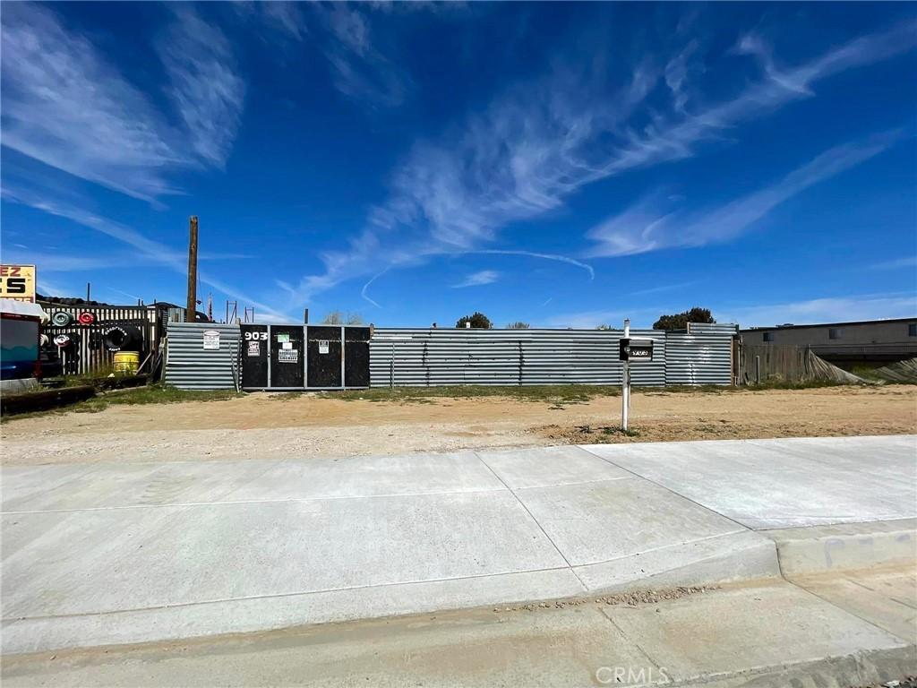 Property Image for 0 Vac/Ave R/Vic 9th Ste