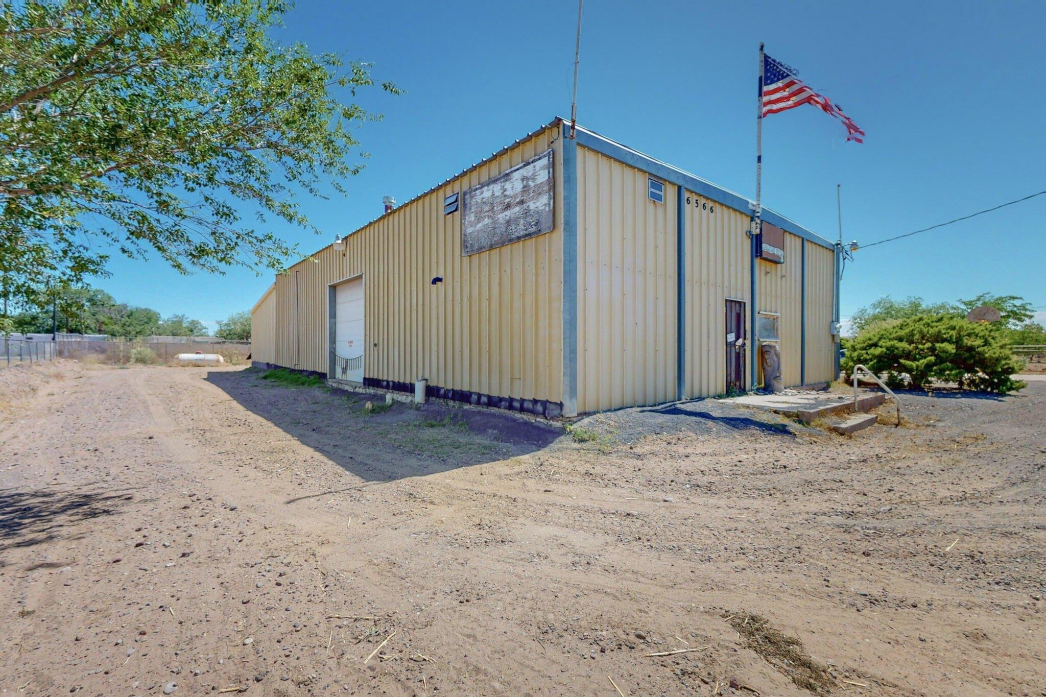 6566 Sage Road SW, Albuquerque, NM 87121 - MLS# 1065001 | C21
