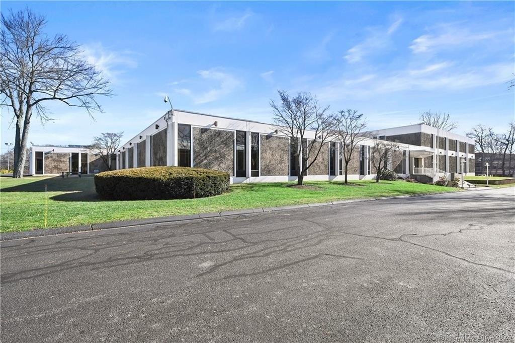 Property Image for 55 Merritt Boulevard