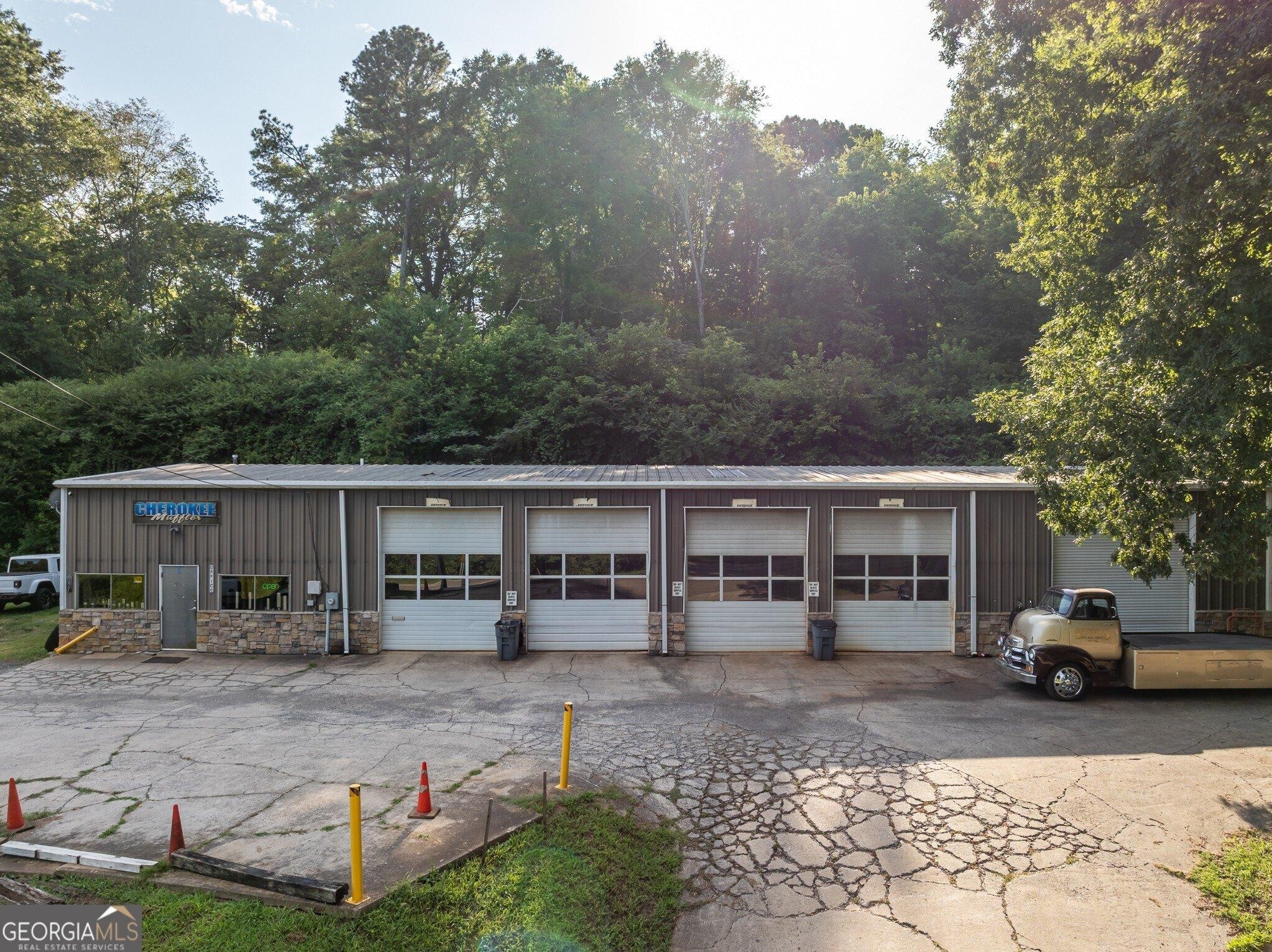Property Image for 997 Reinhardt College