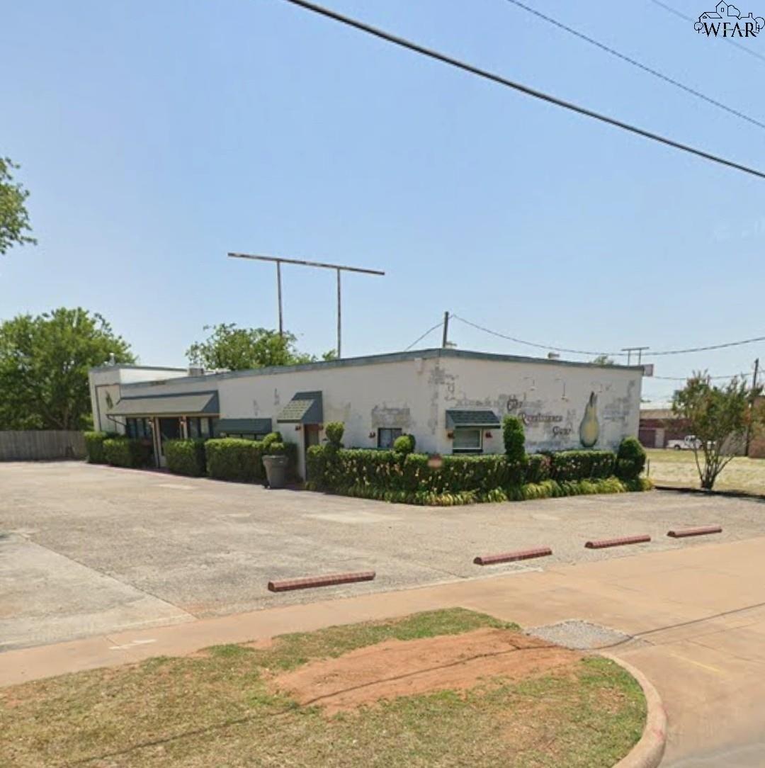 Property Image for 1611 ENTERPRISE STREET Former Pear Restaurant at SAFB
