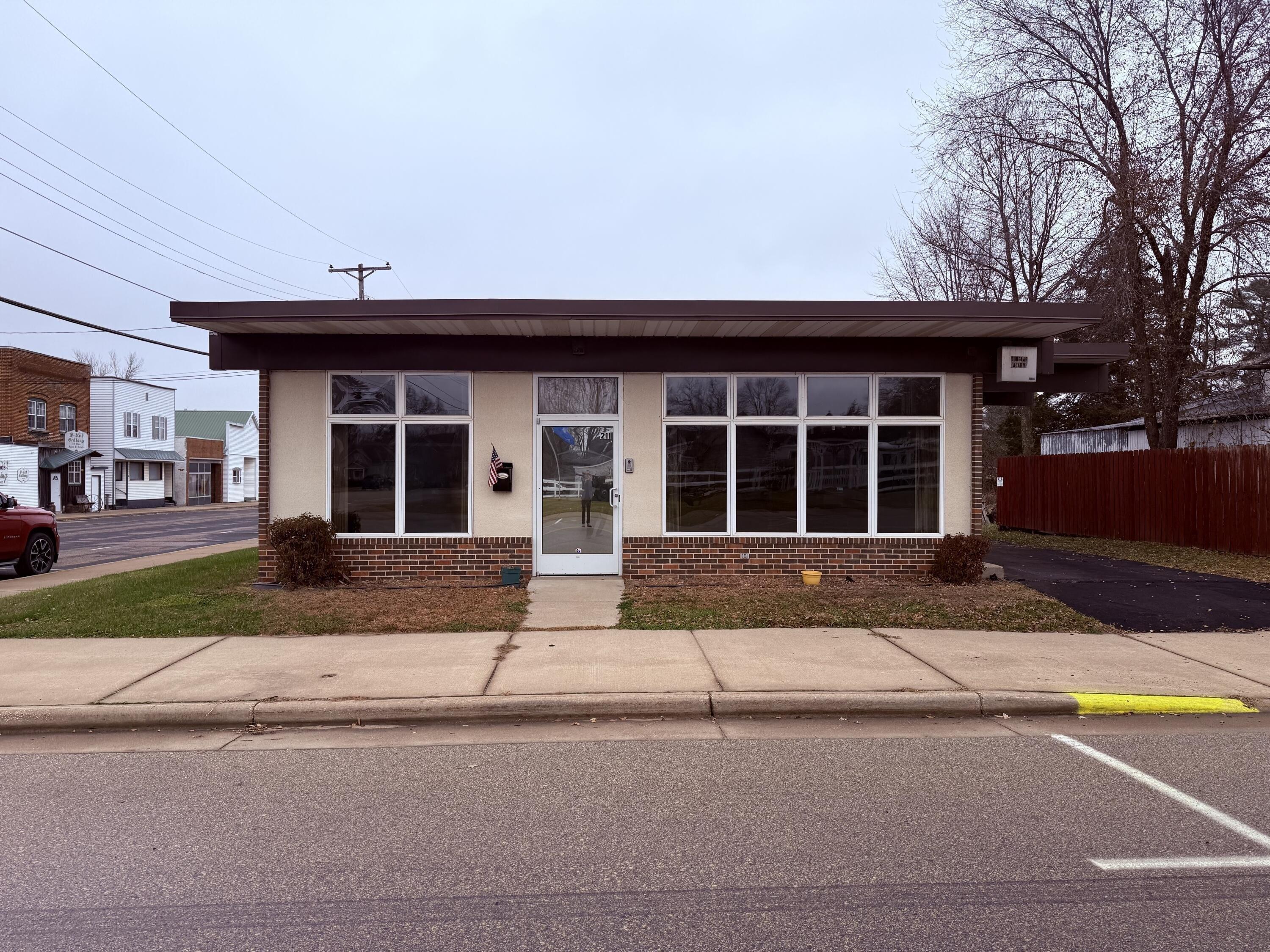 Property Image for 211 2nd St