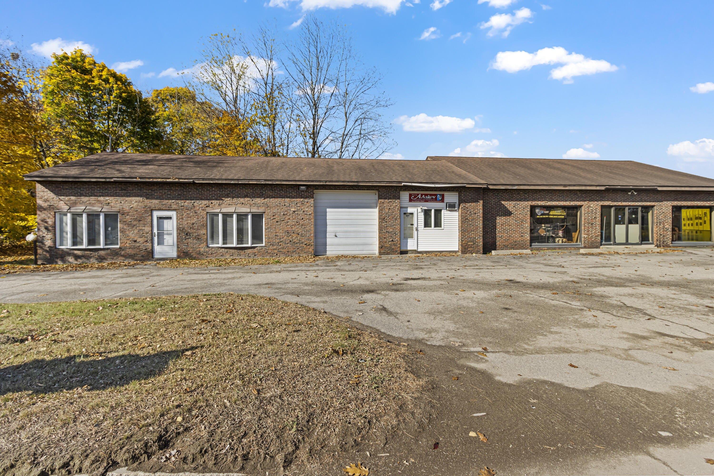Property Image for 900 Riverside Street