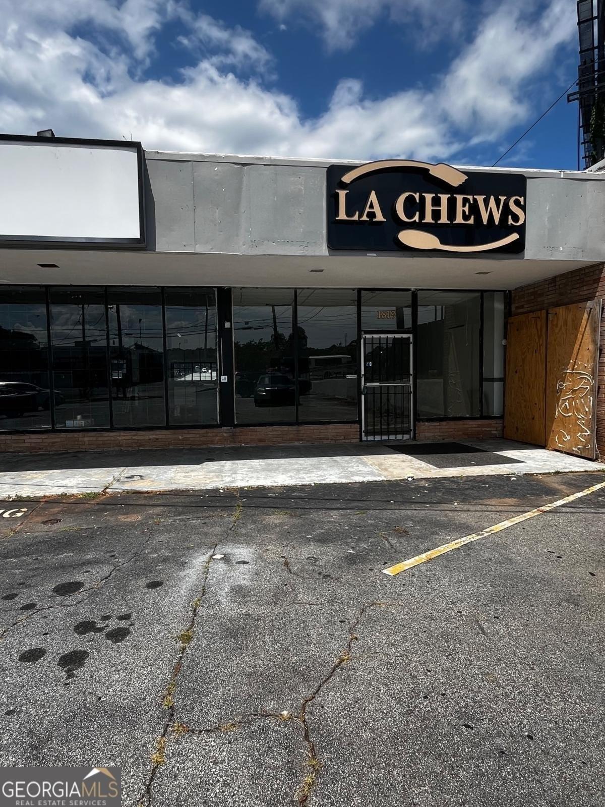 Property Image for 1819 Delowe