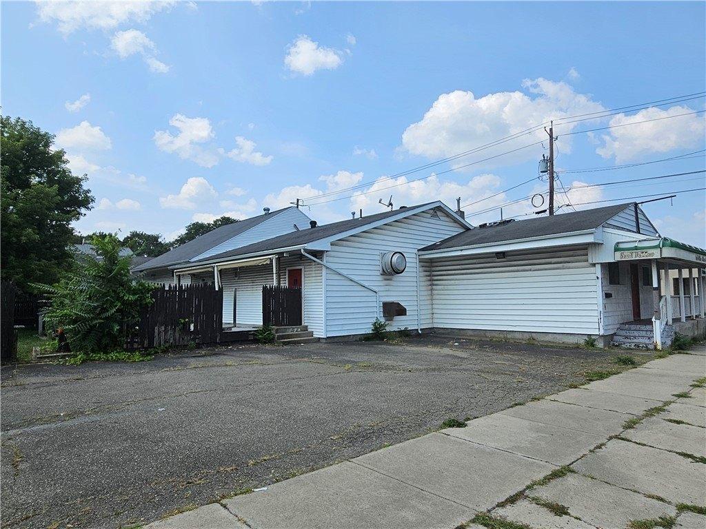 Property Image for 1321 College Avenue