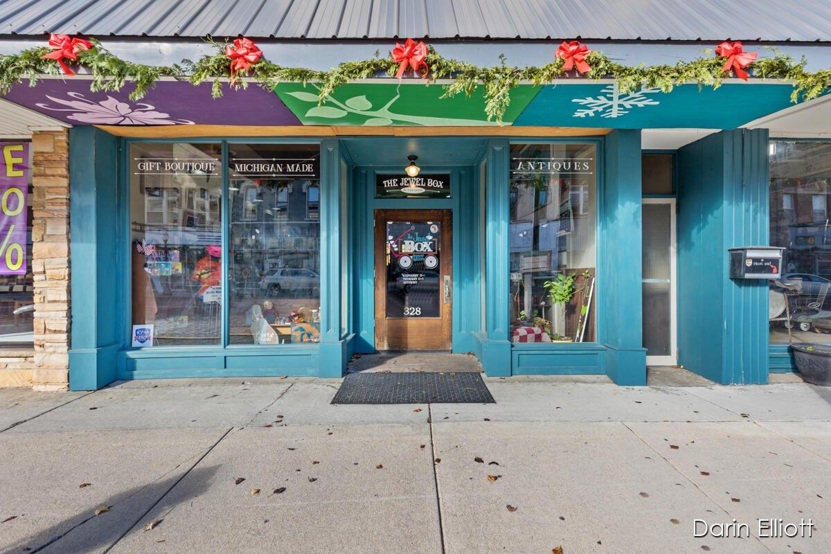 Property Image for 328 W Main Street