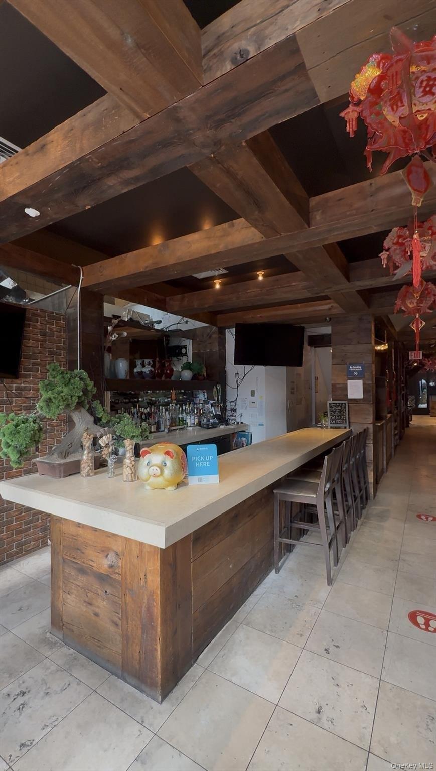 Property Image for Vernon Boulevard