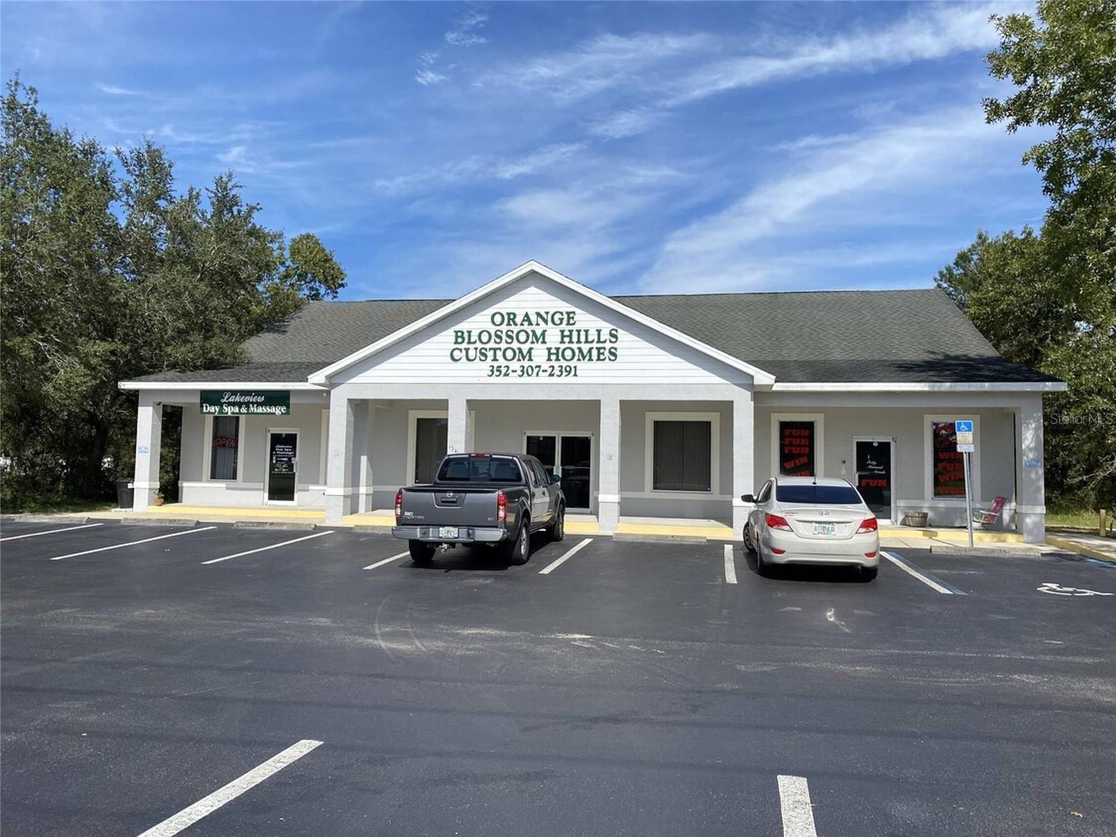 Property Image for 15437 S Us Highway 441