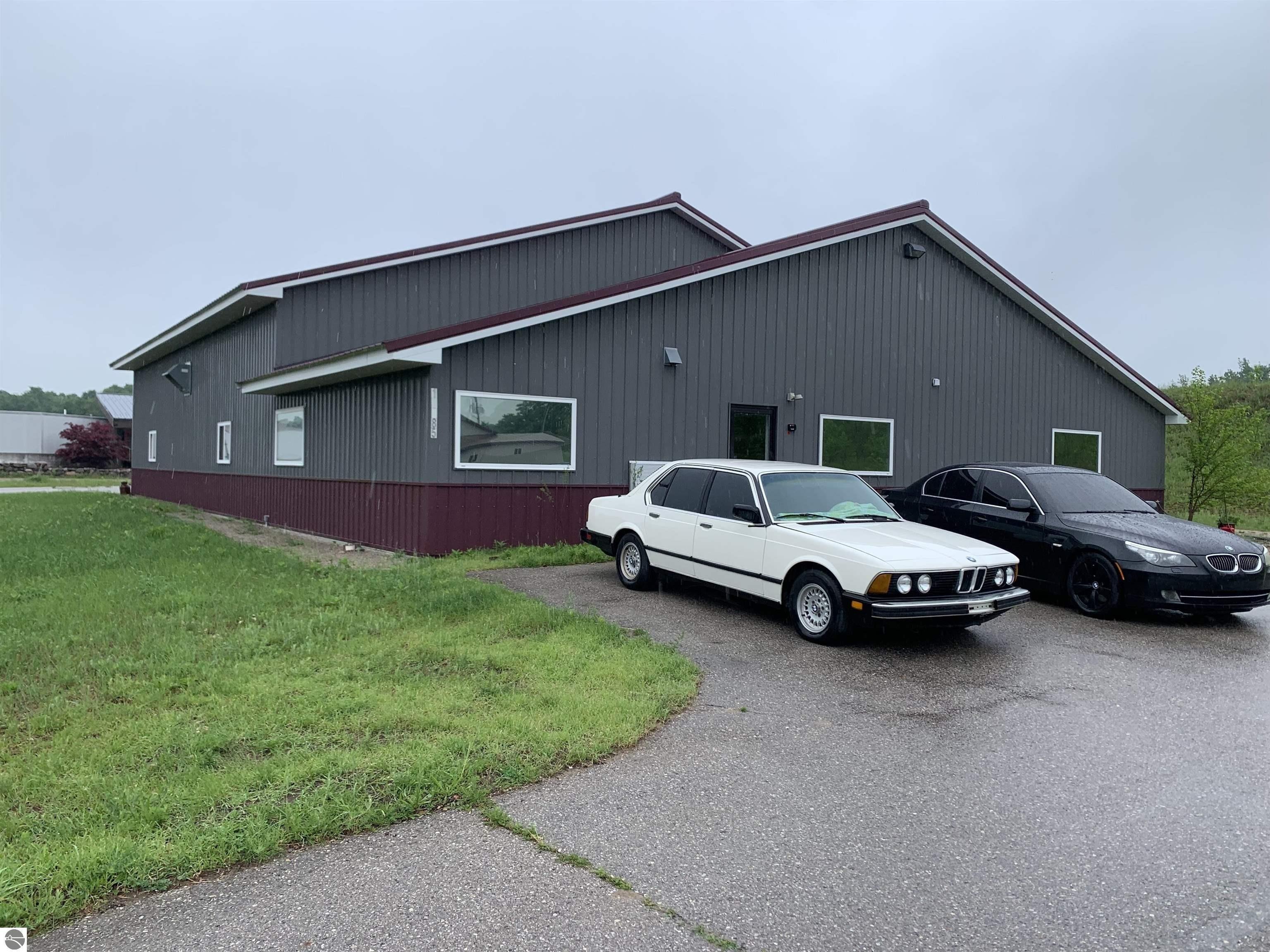 Property Image for 13985 S Robinson Road