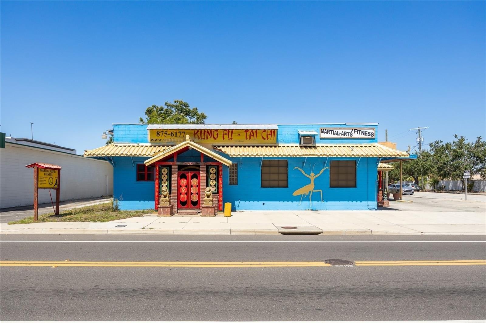 Property Image for 1702 W Cass Street