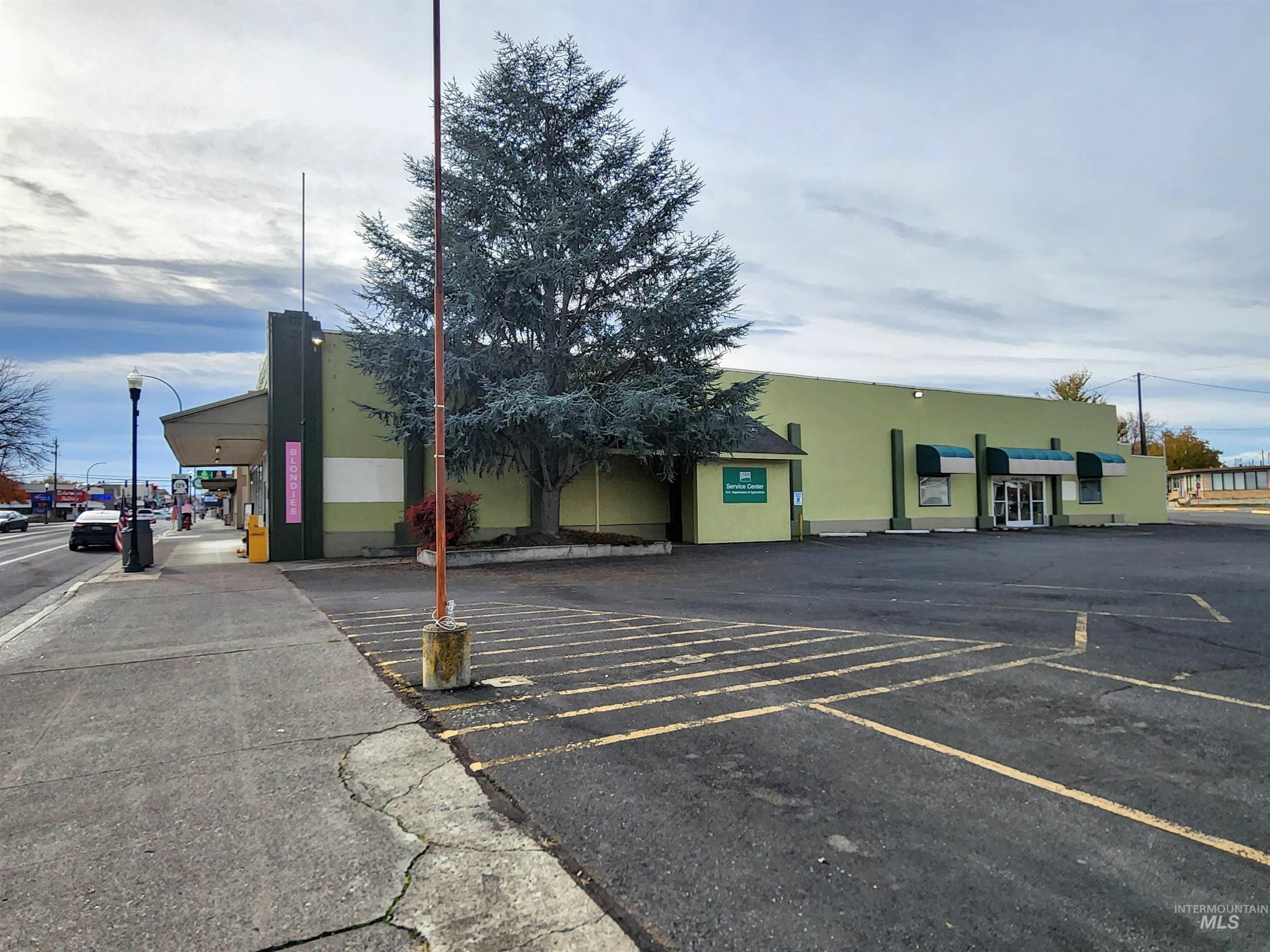 Property Image for 720 6th St.