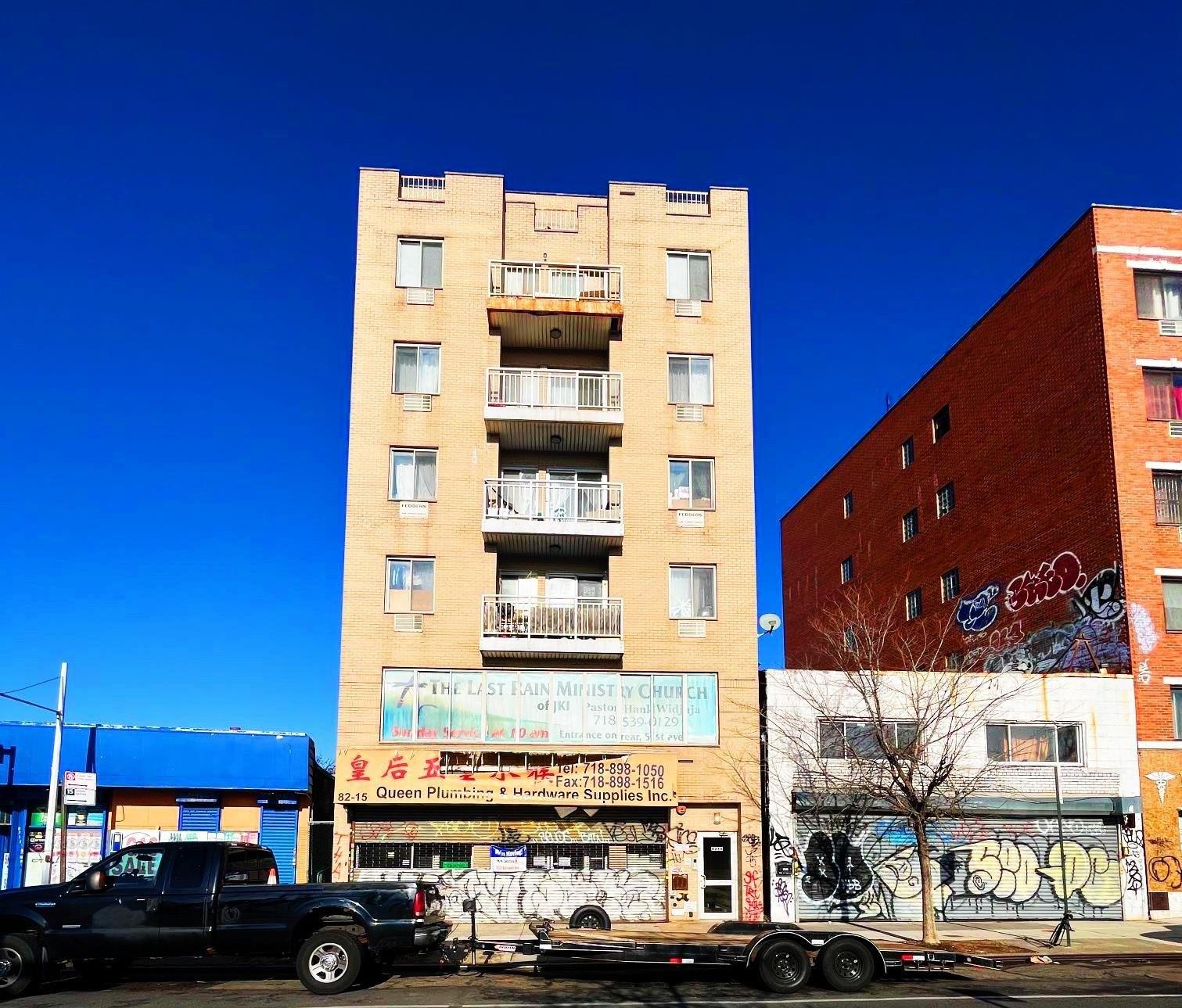 Property Image for 8215 Queens Boulevard COM1A
