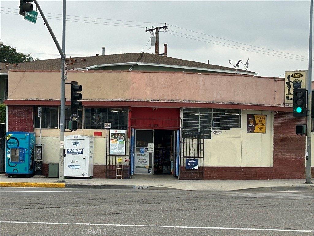 Property Image for 5482 E Beverly Boulevard