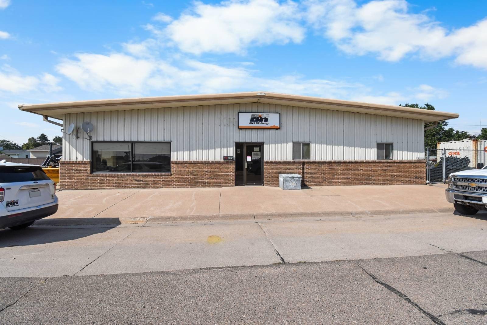 Property Image for 603 E 2nd St